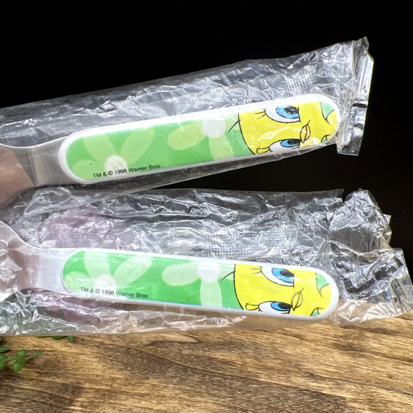 Vintage 1998 Looney Tunes Tweety Bird Toddler Youth Kids Fork & Spoon Set NEW - Picture 3 of 5
